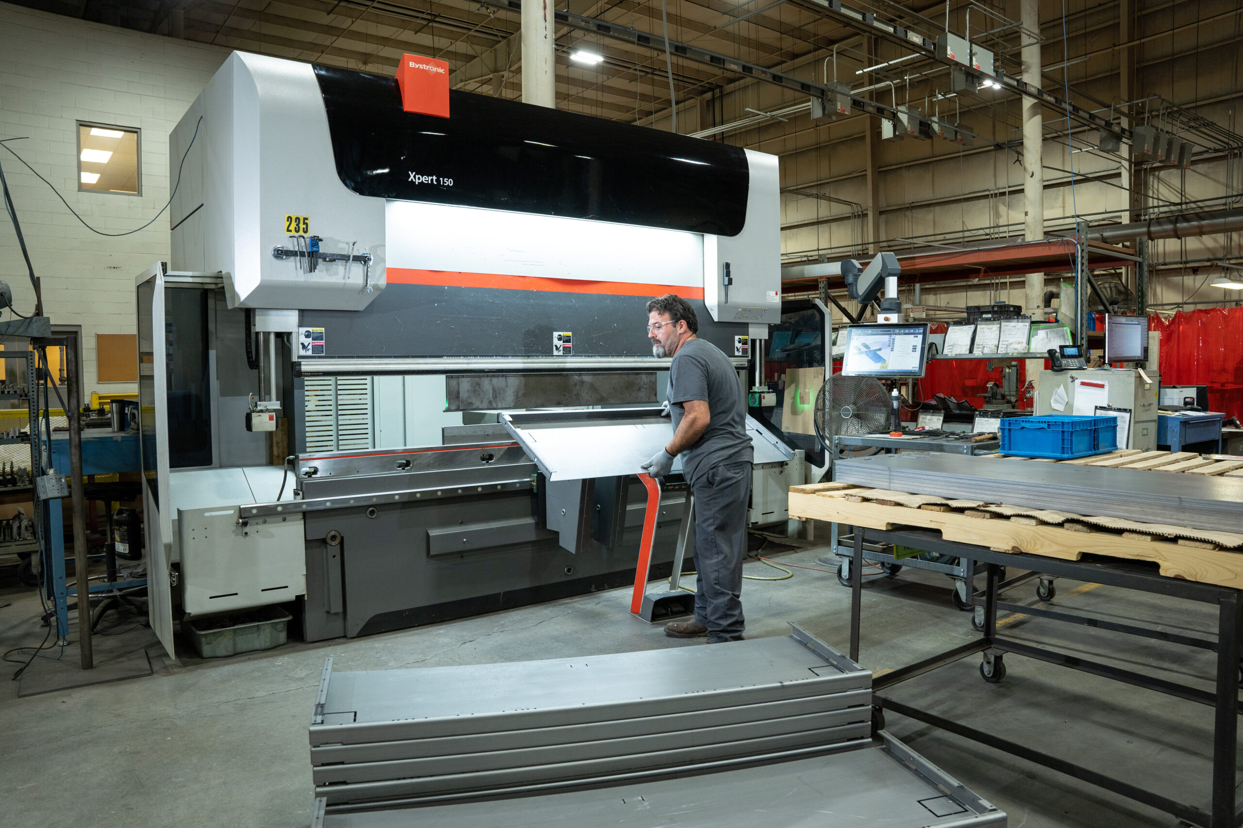 Monti inc. sheet metal fabrication machine
